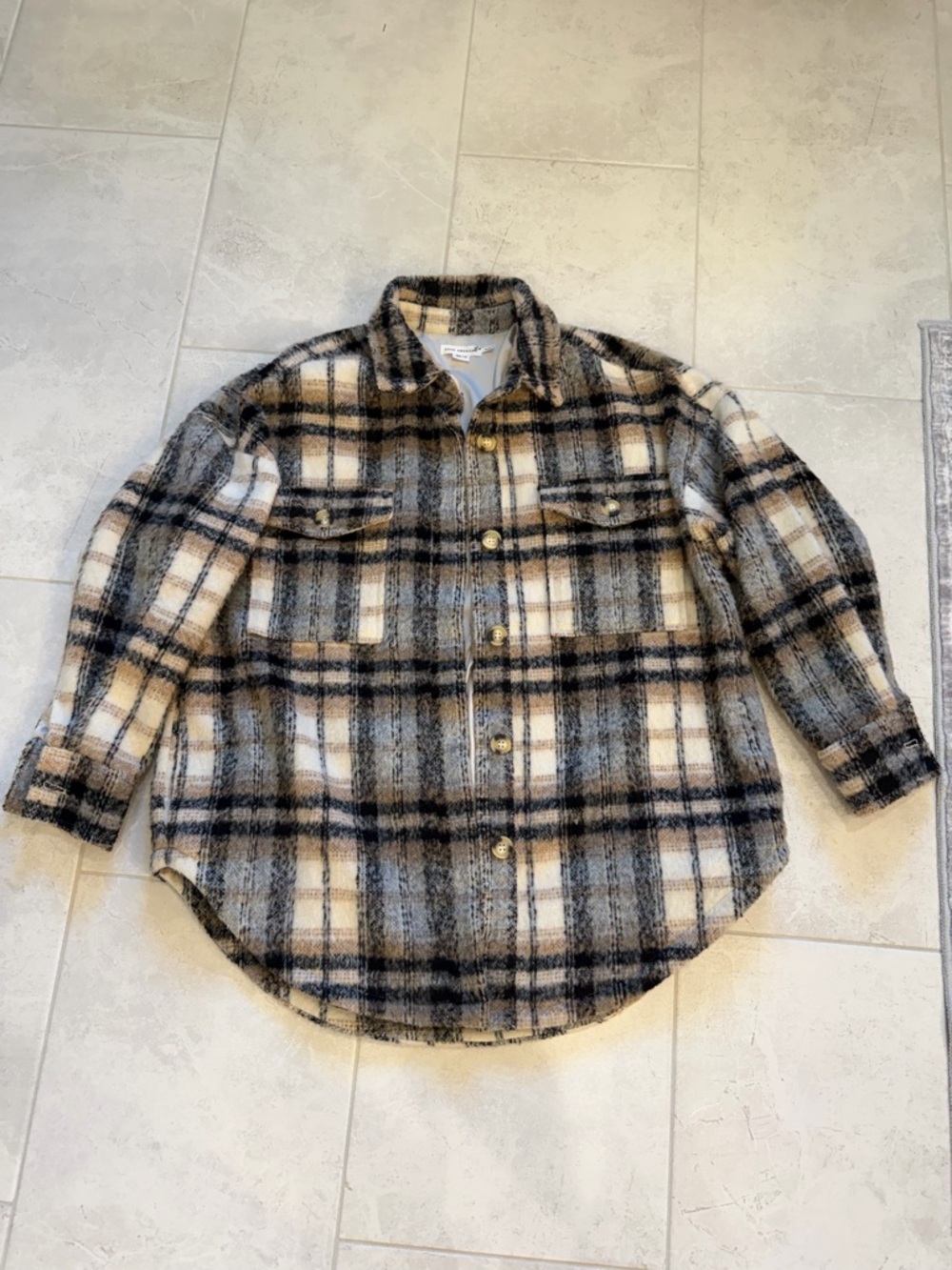 Good American Plaid Shacket in Black, Cream and Tan